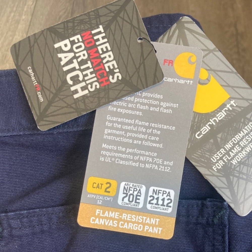 Carhartt Navy Cargo Pants - Picture 8 of 8
